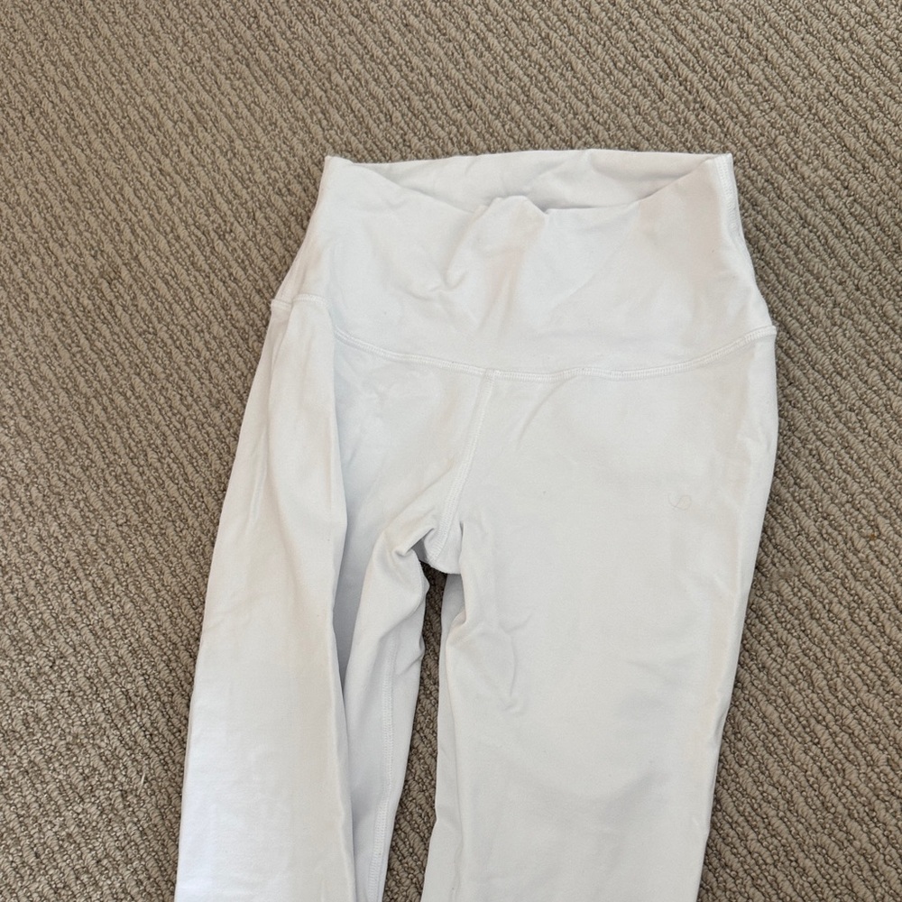 ALO Yoga White Leggings Small not see through perfect for gym, brides etc